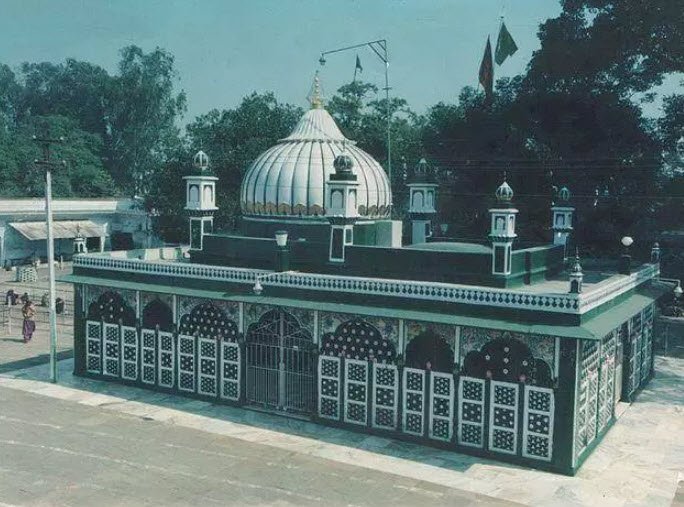 Nou Gaja Peer, Saharanpur, Uttar Pradesh - Vushii.com